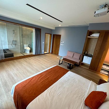 Villa Loherb Донгшан Екстериор снимка