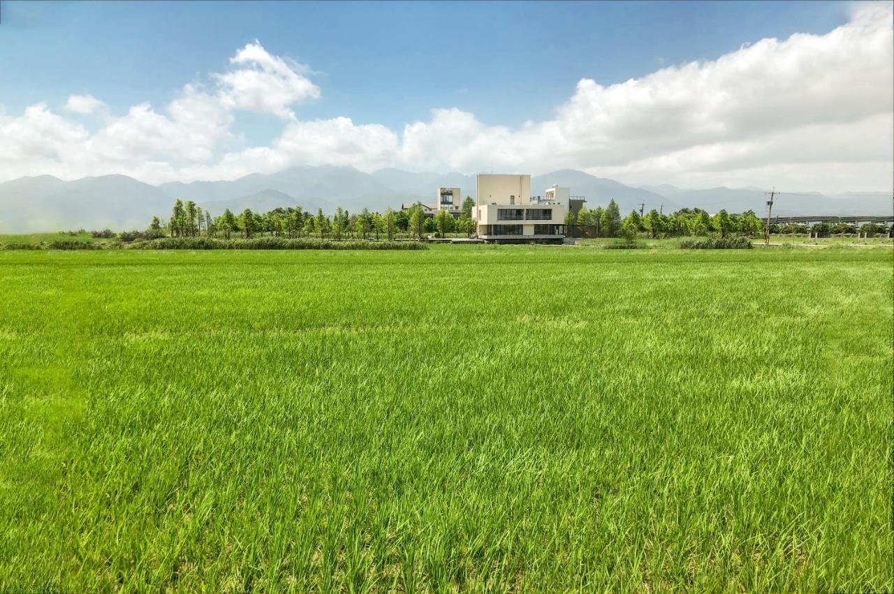 Villa Loherb Донгшан Екстериор снимка