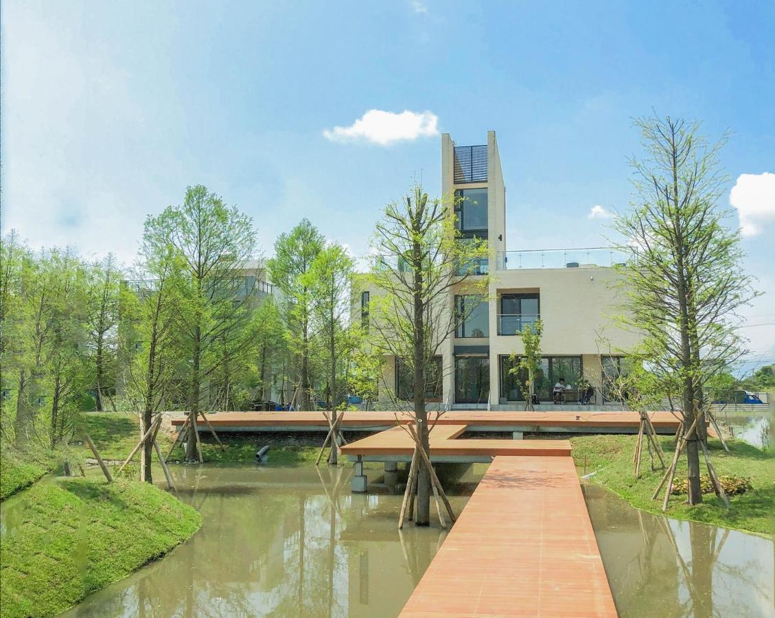 Villa Loherb Донгшан Екстериор снимка