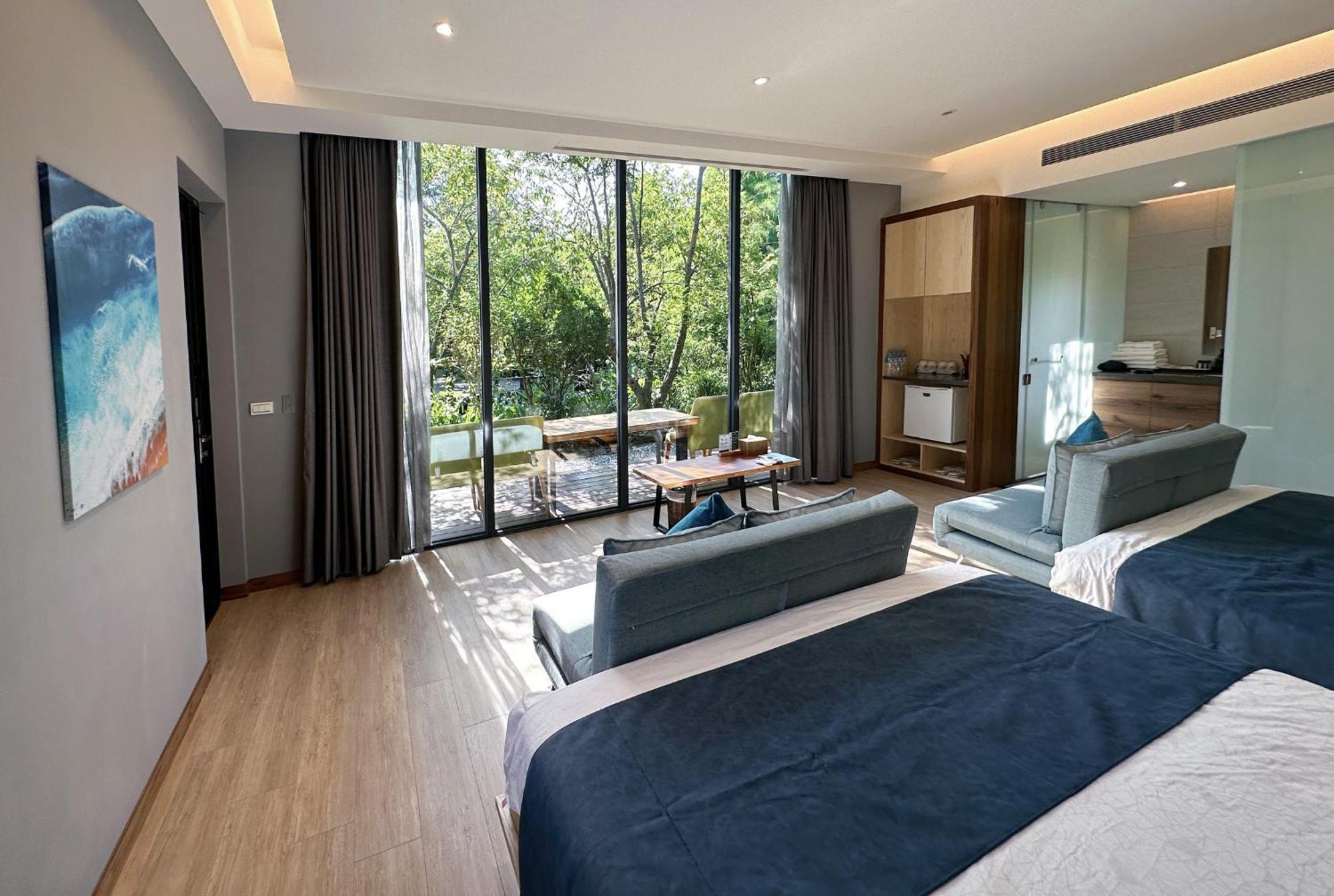 Villa Loherb Донгшан Екстериор снимка